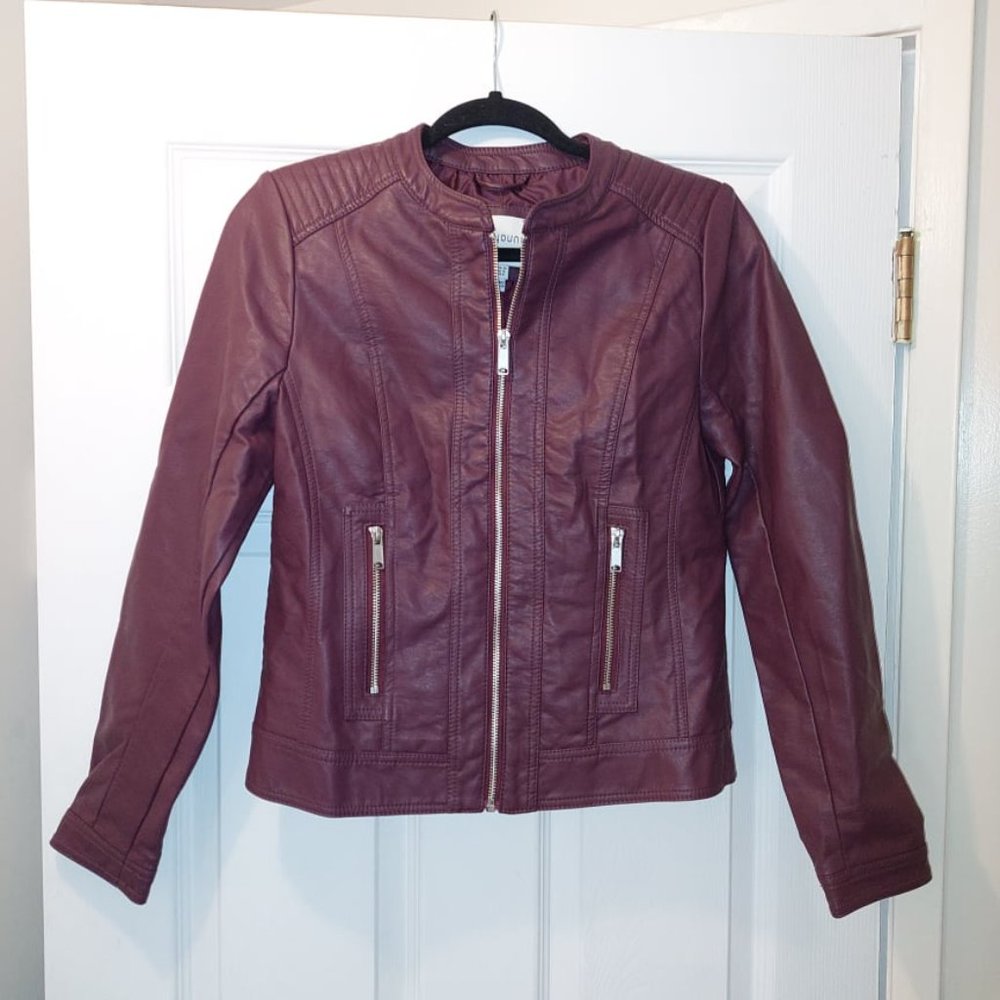 B. Young Faux Wine-Coloured Faux Leather Jacket - Picture 4 of 6